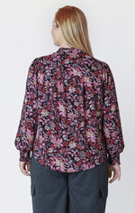 Dex Plus Ruffled Collar Blouse