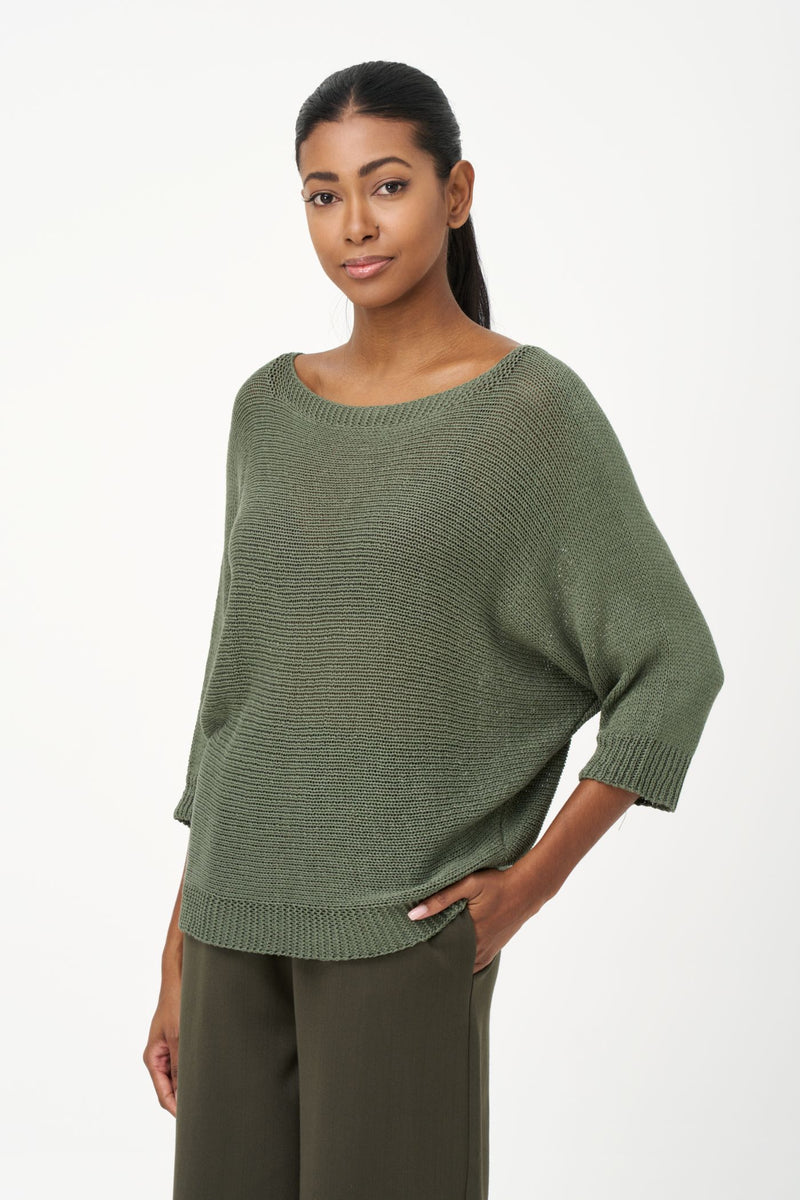 M Light Weight Dolman Sleeve Sweater