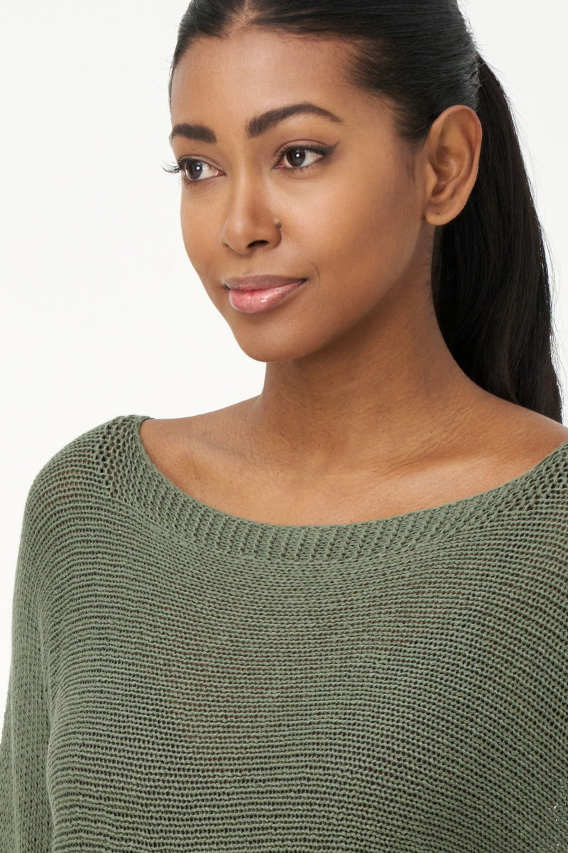 M Light Weight Dolman Sleeve Sweater