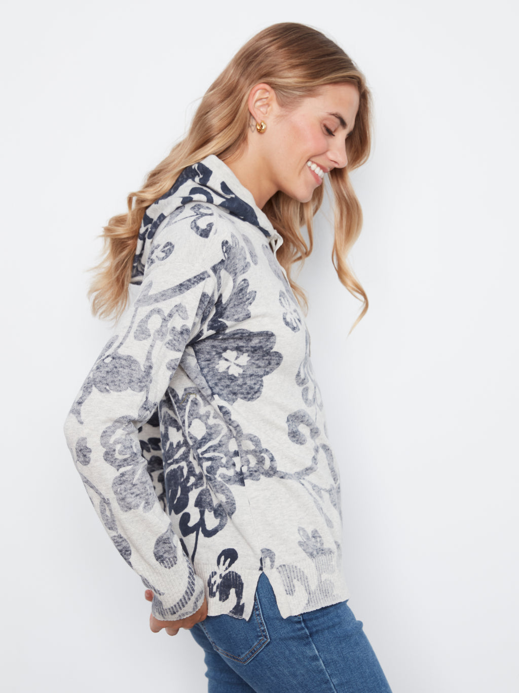 Charlie B ivory and navy floral print hooded sweater – women's relaxed fit fine-gauge cotton knit